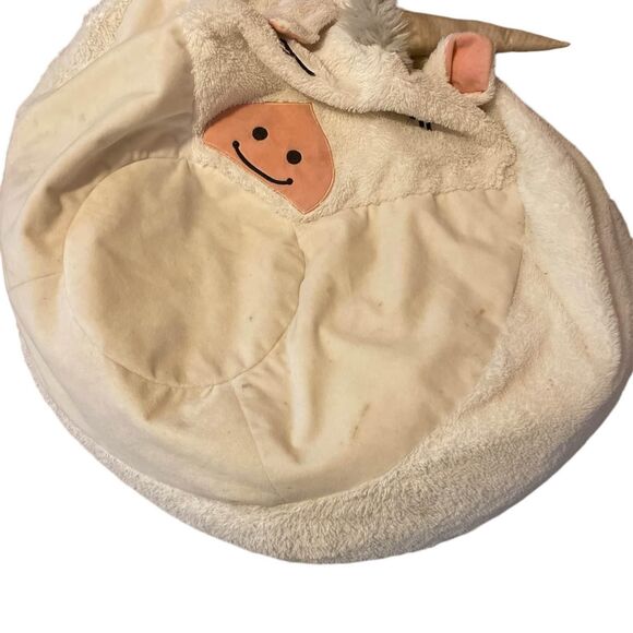 Unicorn bean bag chair kids room theme - Picture 5 of 5